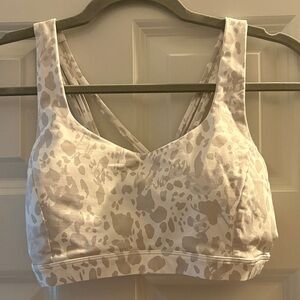 Lululemon Athletica Free to be Serene Bra c/d cup cheetah antique white